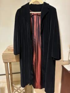 3290285670