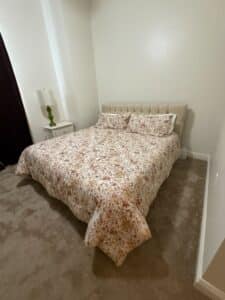 07-tufted-bed