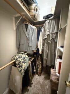 19-closet-view-5