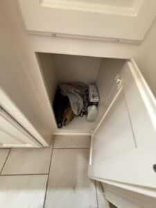 24-cabinet-contents-view
