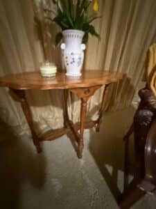 30-oval-side-table