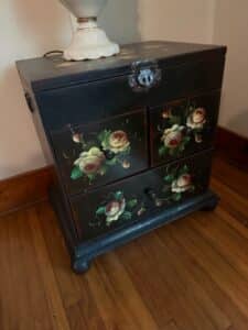 Floral-Lacquer-Chest