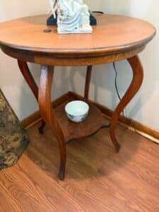Oak-Side-Table