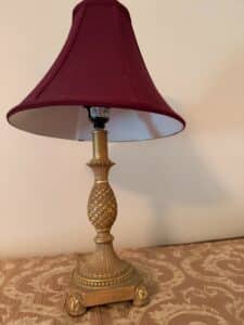 Pineapple-Table-Lamp