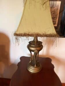 Tripod-Table-Lamp