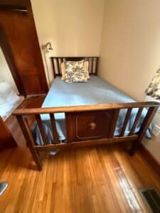 Twin-Bed-Frame