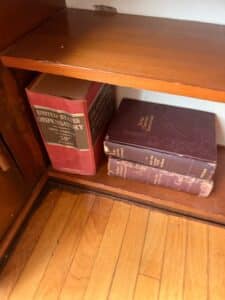 Vintage-Reference-Books