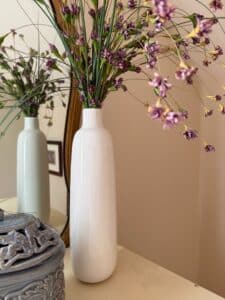 White-Ceramic-Vases
