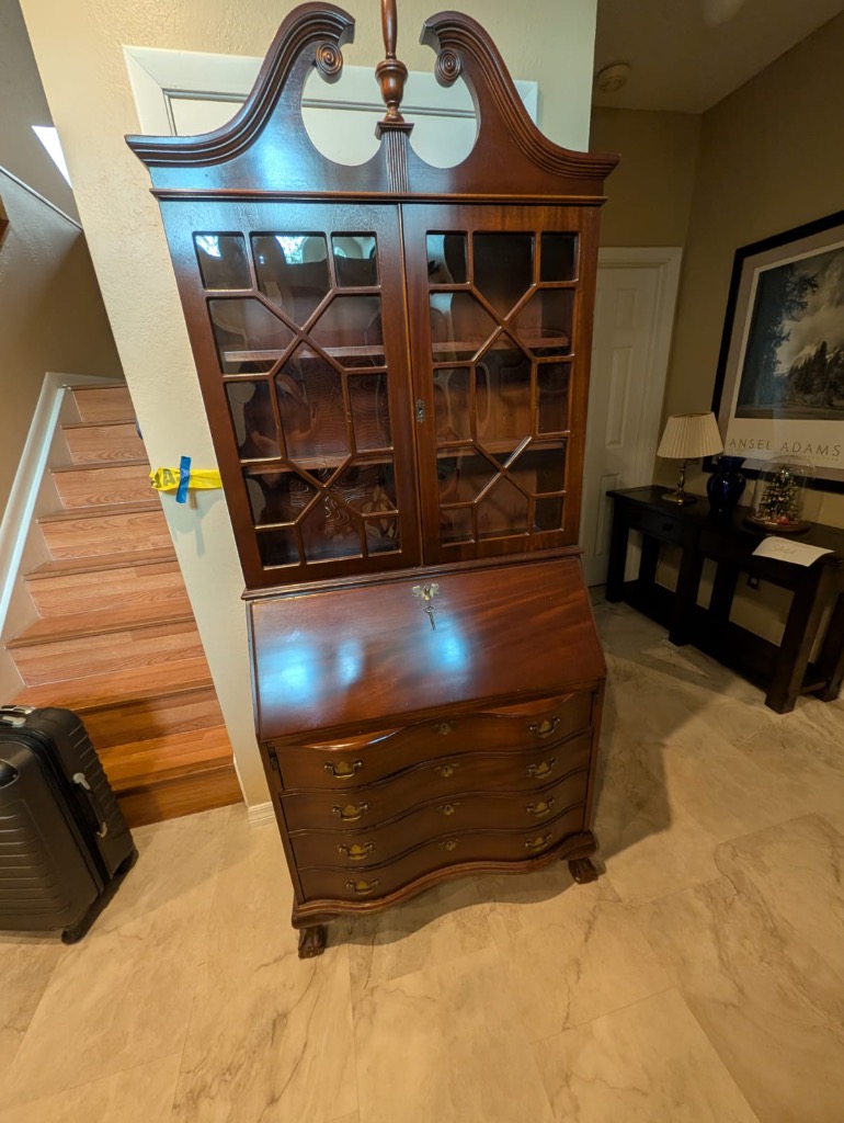 Great Home with Variety of Goodies!