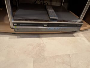 bf37e9a9-1cc8-4898-ad35-2765633e1b25