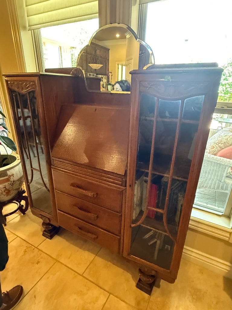 Blue Moon Estate Sales – College Station