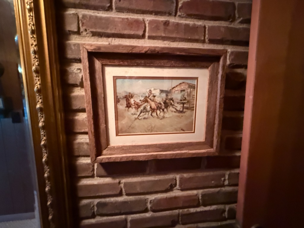 Blue Moon Estate Sales – Brenham, Tx