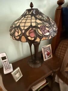 Vintage-Tiffany-Style-Floral-Stained-Glass-Table-Lamp