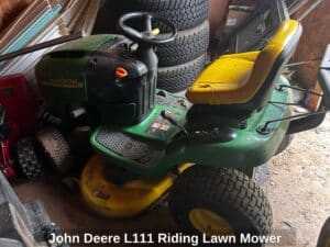 John-Deere-L-Riding-Lawn-Mower