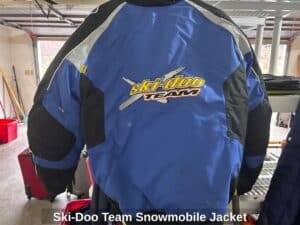 Ski-Doo-Team-Snowmobile-Jacket-second-image
