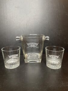 Chivas-Regal-Year-Old-Square-Etched-Glass-Ice-Bucket-with-Tumblers-Set