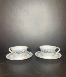 Corelle-Old-Town-Blue-Onion-Teacups-and-Saucers