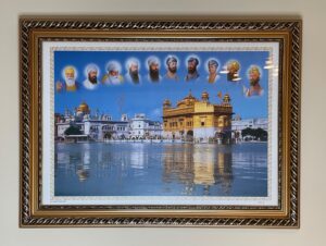 Framed-Print-of-the-Golden-Temple-and-the-Ten-Sikh-Gurus-including-Baba-Deep-Singh-Ji