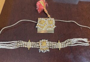 Indian-Kundan-Pearl-Choker-Necklace-and-Earrings-Set