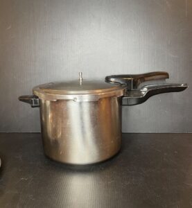 Stainless-Steel-Pressure-Cooker