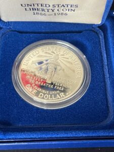 Statue-of-Liberty-Ellis-Island-Silver-Dollars-third-image