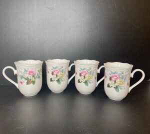 Studio-Nova-Strawberry-Patch-Fine-China-Mugs
