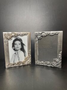 Vintage-Pewter-Rose-Picture-Frame