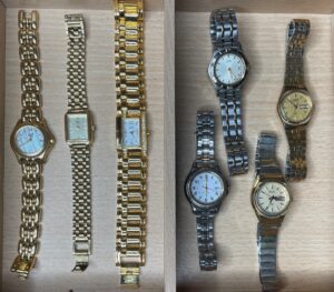 Wristwatches-Timex-Citizen-Seiko