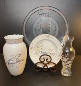 th-Anniversary-Decorative-Plate-Vases-and-Platter-Set