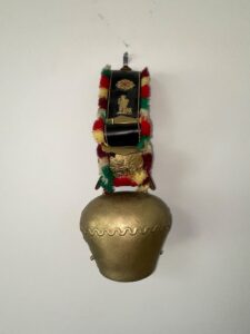 Appenzeller-Cowbell-with-Decorative-Strap