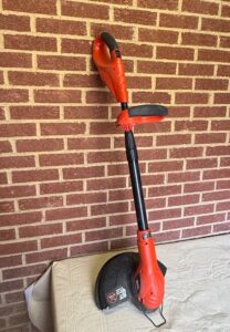 Black-Decker-Electric-String-Trimmer