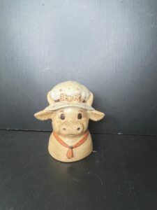 Ceramic-Cow-with-Bonnet