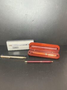 Cross-and-Ricci-Pens-with-Cases