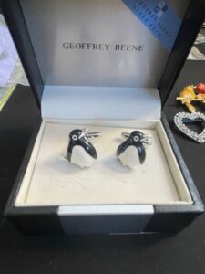 Geoffrey-Beene-Penguin-Cufflinks
