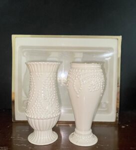 Lenox-Vine-Leaf-Vase-Set