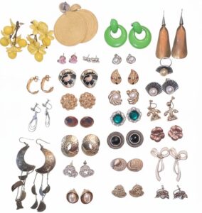 Vintage-Costume-Earrings-Avon-Trifari-Coro-Sarah-Cov-more-second-image