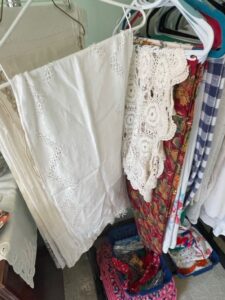 Vintage-Linens-and-Textiles-Assortment-second-image