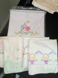 Vintage-linens