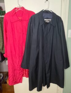 Weatherbee-Fashion-Original-Water-Repellent-Coat-and-Totes-Weather-Protectors-Coat