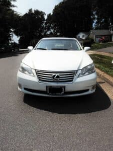 Lexus-ES-Sedan-with-Sunroof-C-sixth-image