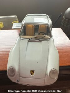 Bburago-Porsche-Diecast-Model-Car-second-image