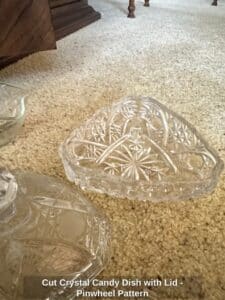 Cut-Crystal-Candy-Dish-with-Lid-Pinwheel-Pattern-second-image-1