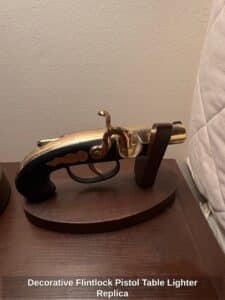 Decorative-Flintlock-Pistol-Table-Lighter-Replica
