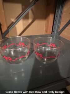 Glass-Bowls-with-Red-Bow-and-Holly-Design