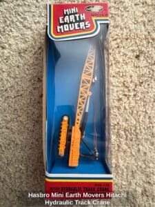 Hasbro-Mini-Earth-Movers-Hitachi-Hydraulic-Track-Crane-1