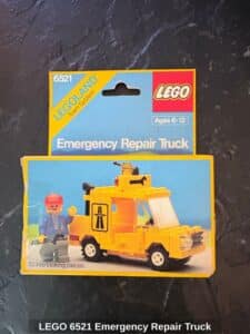 LEGO-Emergency-Repair-Truck-1