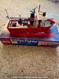 LEGO-Fire-Fighter-Boat-Set-1