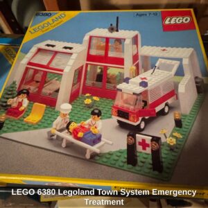 LEGO-Legoland-Town-System-Emergency-Treatment-1