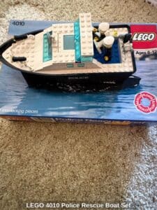 LEGO-Police-Rescue-Boat-Set-1