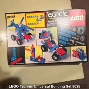 LEGO-Technic-Universal-Building-Set-1